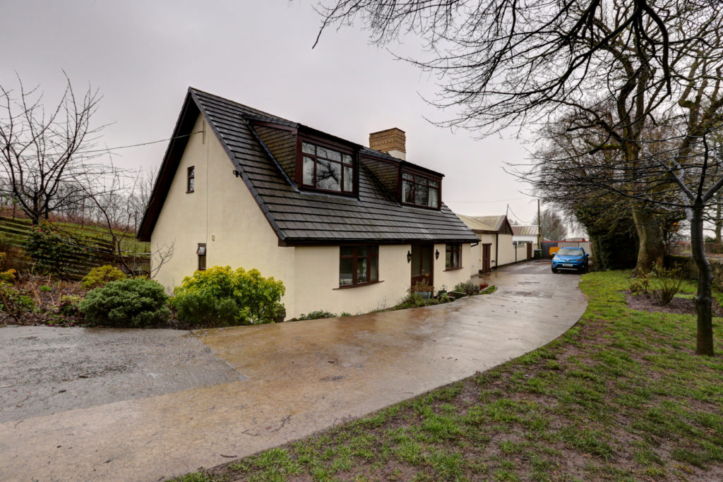 Skyecroft Kennels & Cattery Sold Again via Redwoods Dowling Kerr