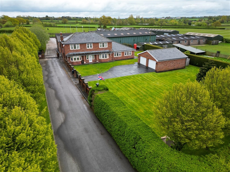Hatton Stables Impressive Livery Yard With An Individually Designed